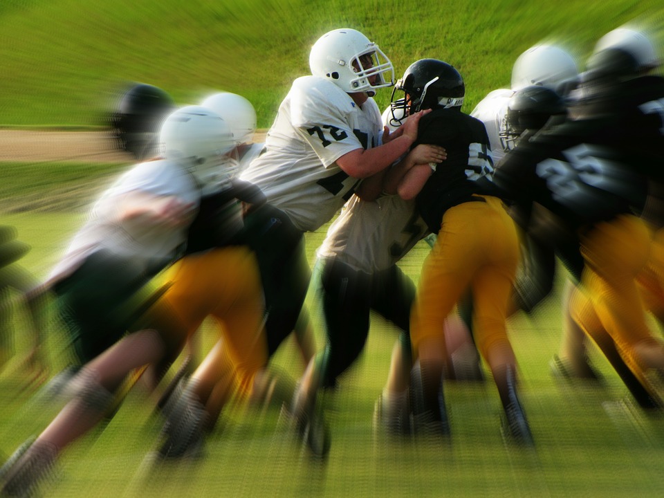 Study: Newer Football Helmets Could Slash Concussion Risks